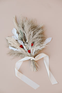 Dried-pampas-grass-bouquet-with-eternal-red-roses-dried-spear-palm-preserved-ruscus-dry-flower-bouquet-with-satin-ribbon